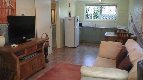 Aparthotel Coconut Palms On The Bay Hervey Bay Zewnętrze zdjęcie