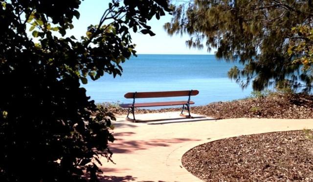 Aparthotel Coconut Palms On The Bay Hervey Bay Zewnętrze zdjęcie